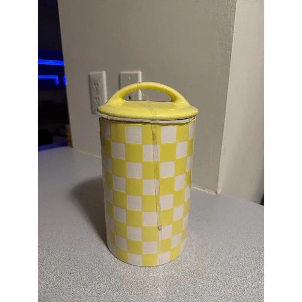 Ashland jar with lid yellow Yellow gingham Checkered new